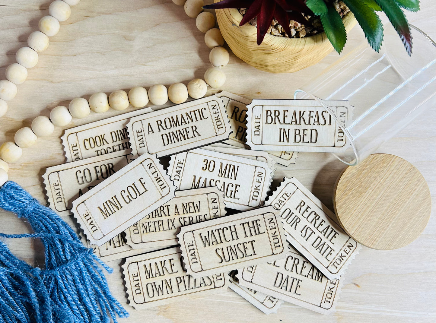 Date night token set
